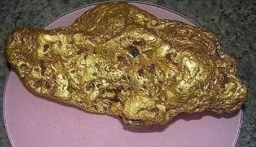黃金原礦竟然長這樣，開眼界了！